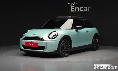 Mini Cooper, 2024