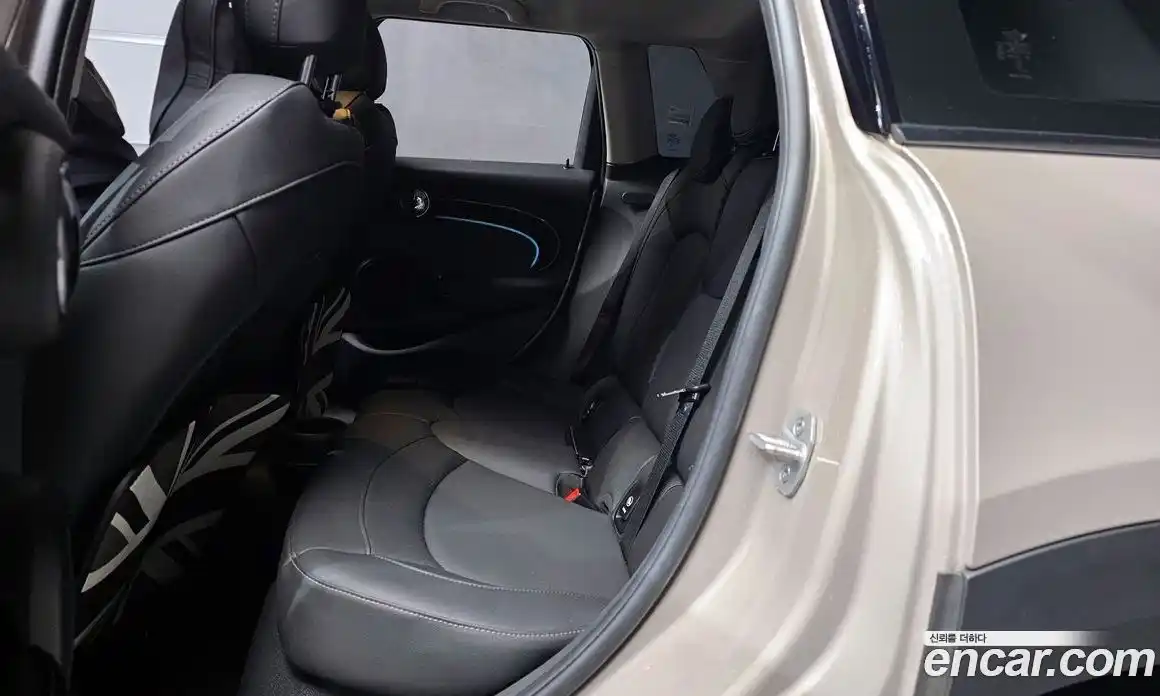 Mini Cooper 2024 1.5 гидро, фото 18