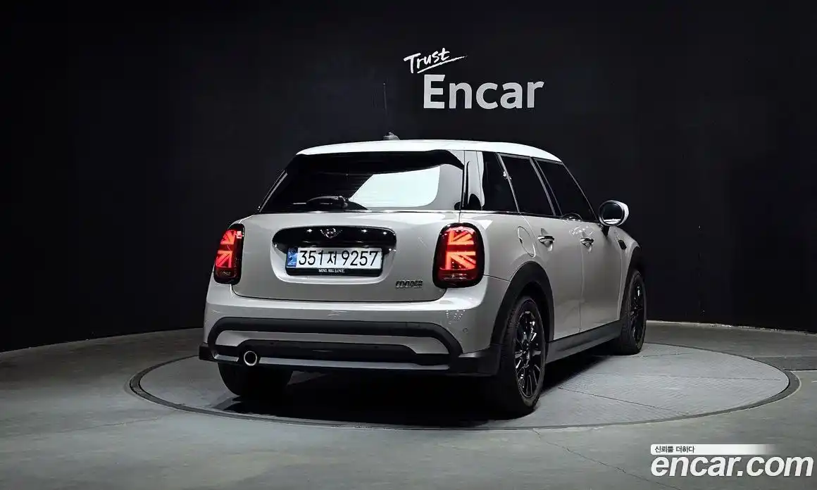 Mini Cooper 2024 1.5 гидро, фото 4