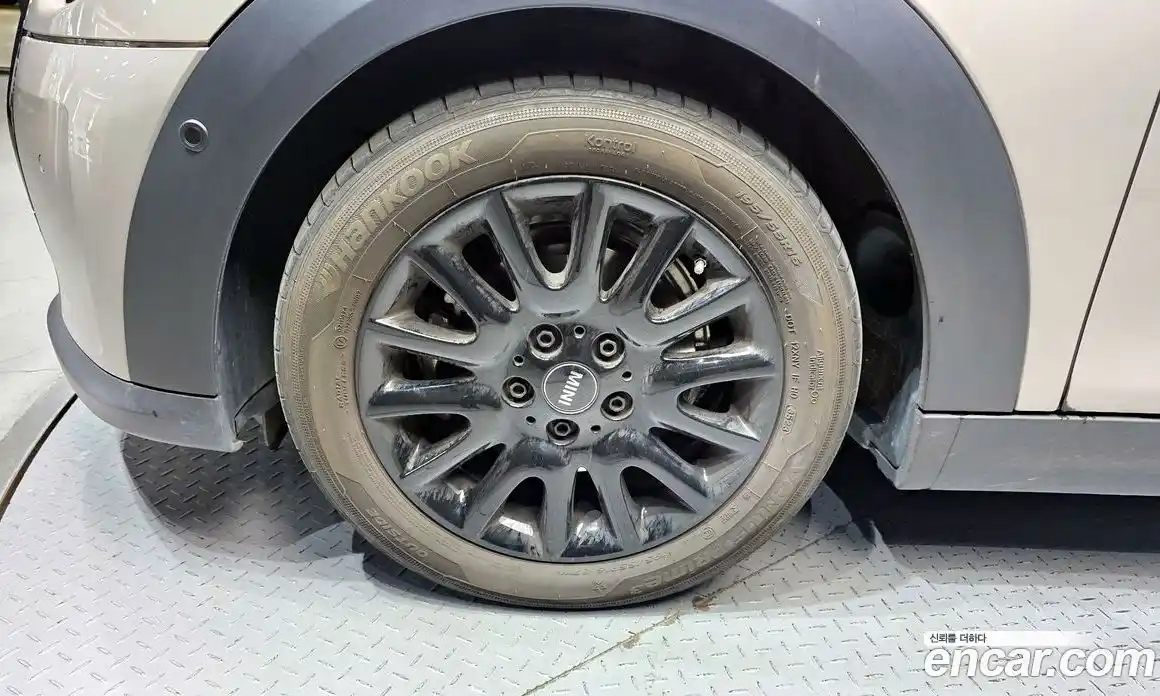 Mini Cooper 2024 1.5 гидро, фото 5
