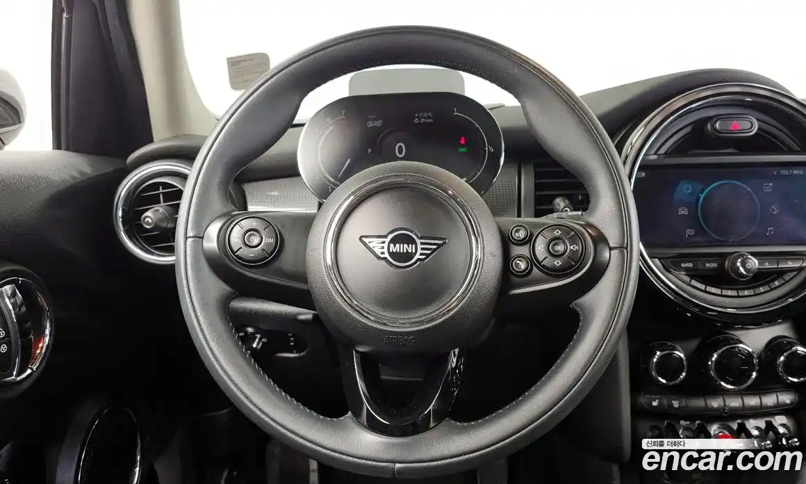Mini Cooper 2020 1.5 гидро в Москве, фото 19