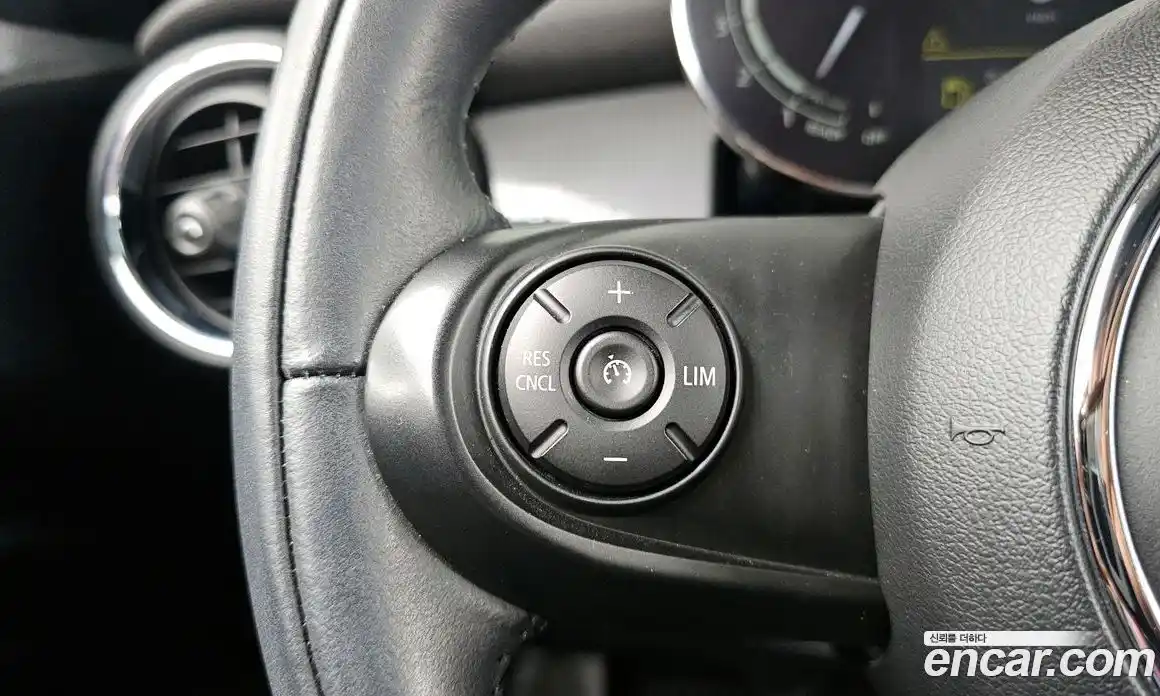 Mini Cooper 2020 1.5 гидро в Москве, фото 25