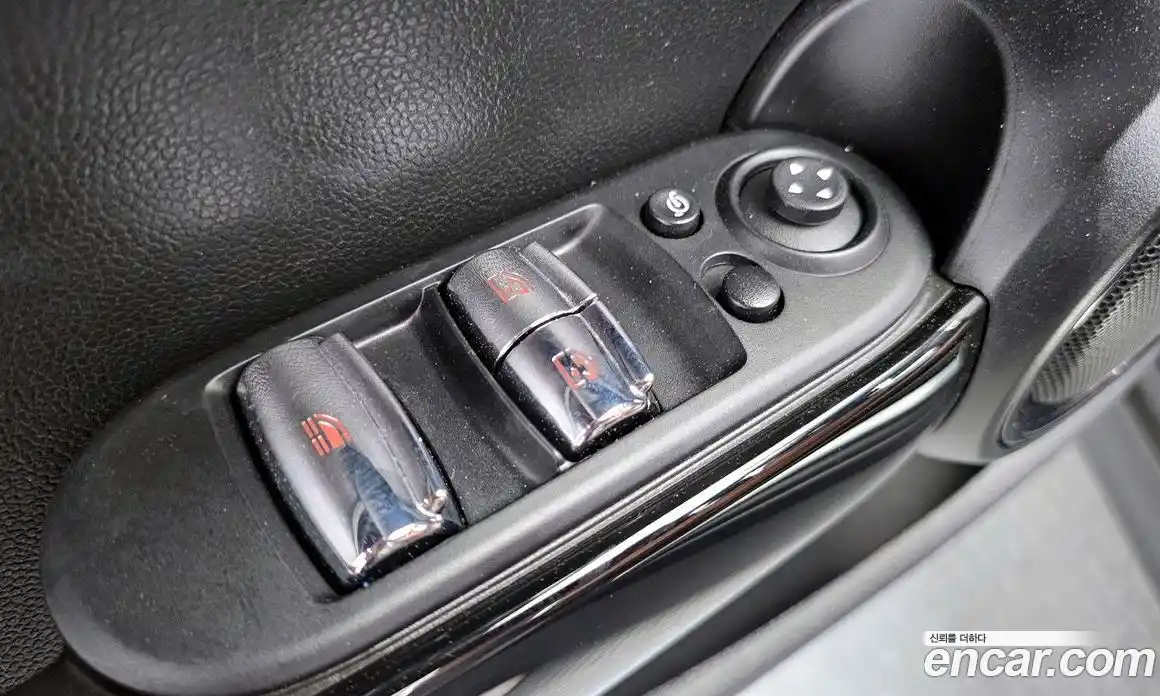 Mini Cooper Convertible 2023 2.0 гидро в Москве, фото 14
