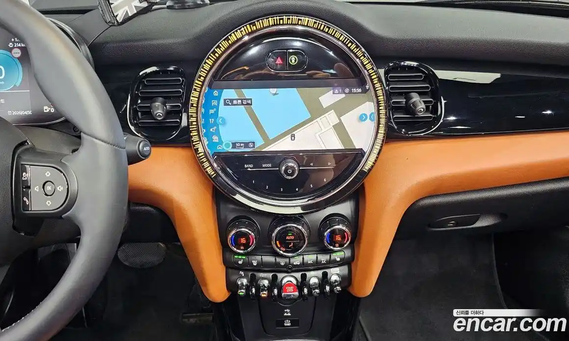 Mini Cooper Convertible 2023 2.0 гидро в Москве, фото 18