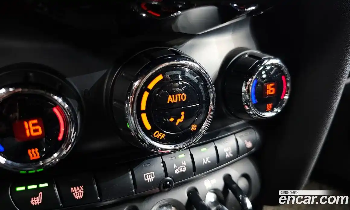 Mini Cooper 2015 1.5 гидро в Москве, фото 16