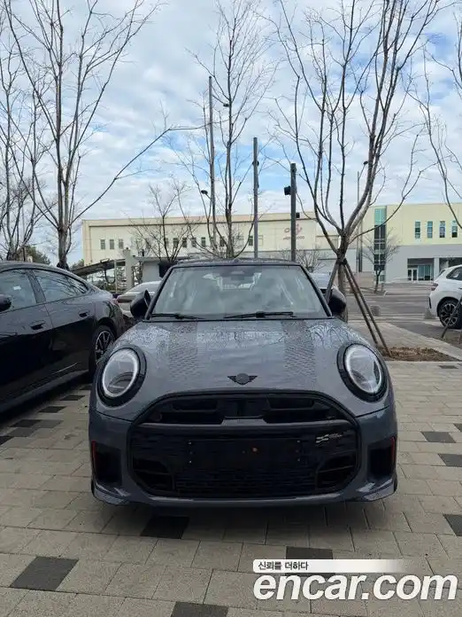 Mini Cooper Convertible 2026 2.0 гидро в Москве № 2132150, фото 6