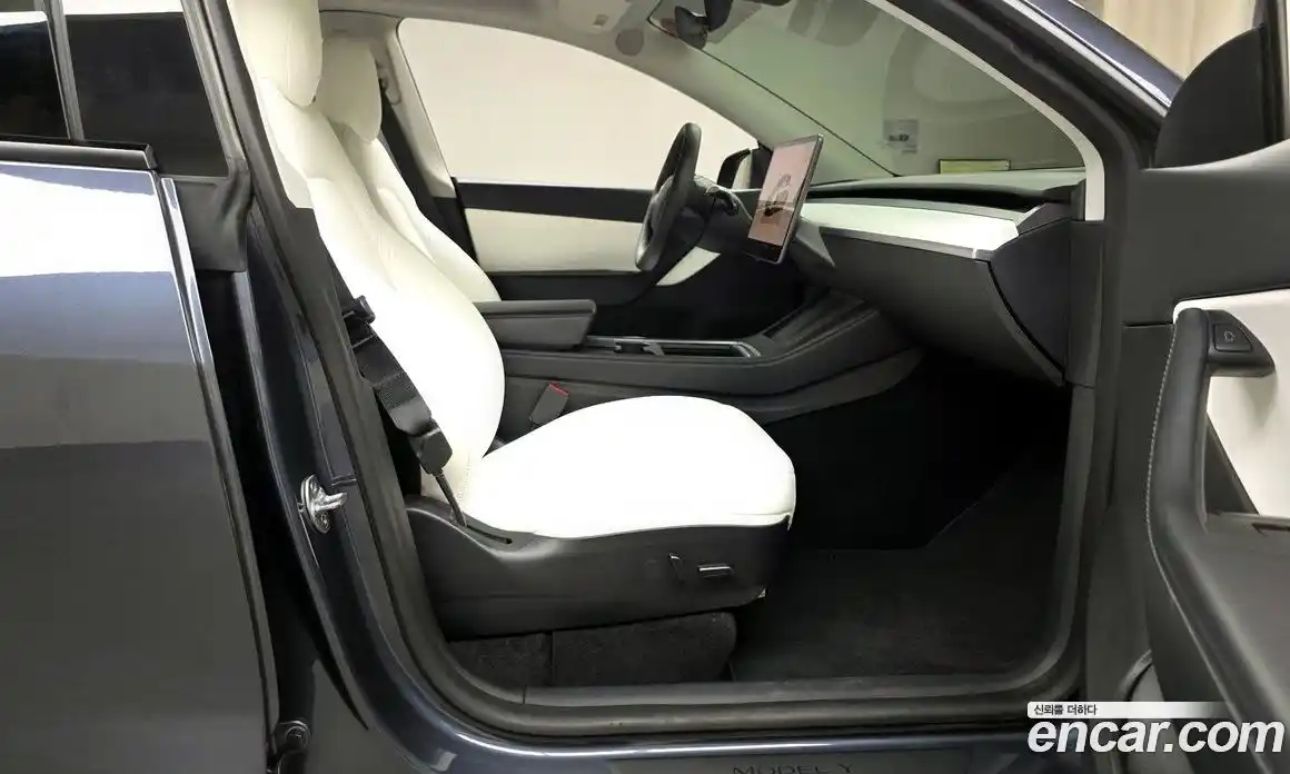 Tesla Model Y 2022 0.2 гидро, фото 16