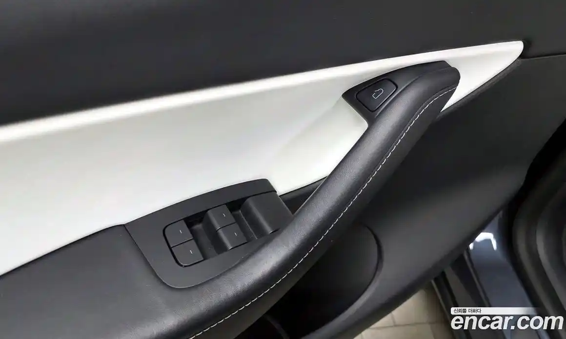 Tesla Model Y 2022 0.2 гидро, фото 28