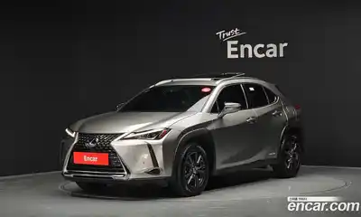 Lexus UX, 2020