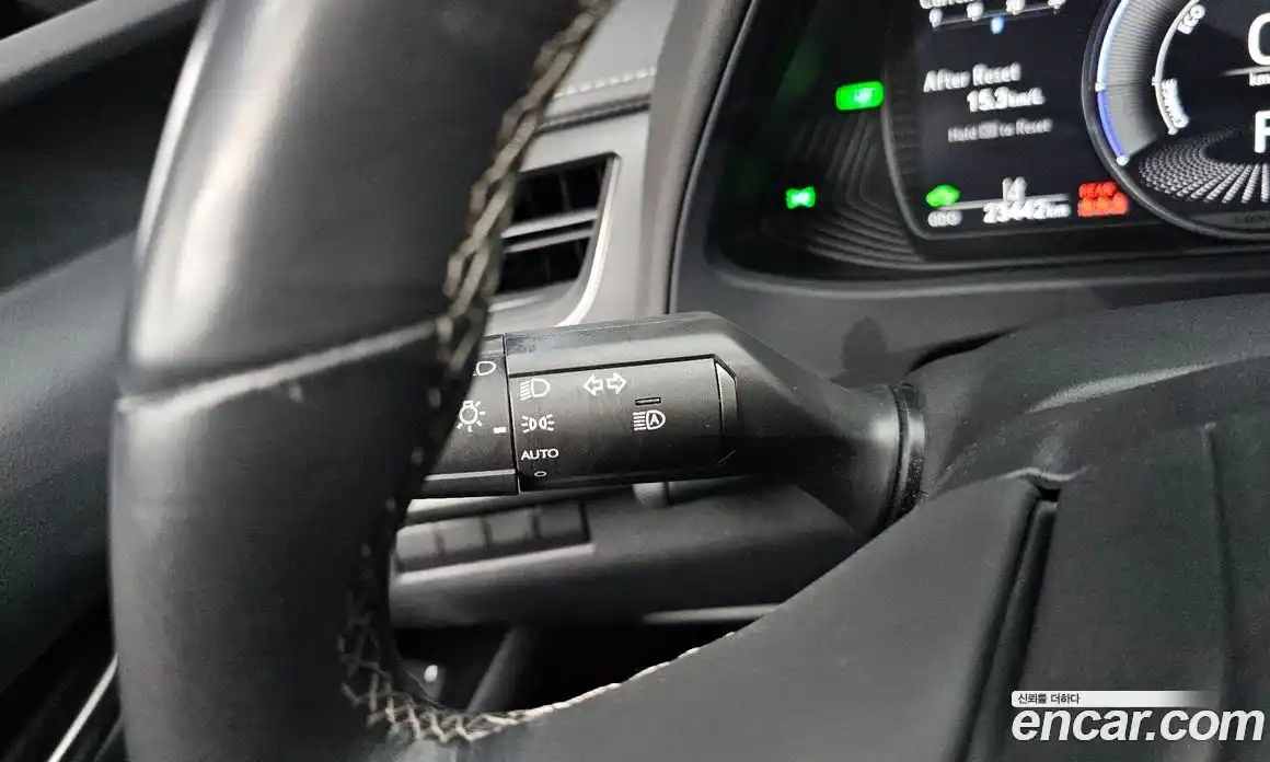 Lexus UX 2020 2.0 гидро в Москве № 2132299, фото 30