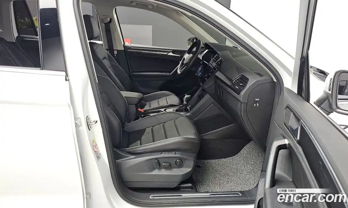 Volkswagen Tiguan 2024 2.0 гидро в Москве, фото 16