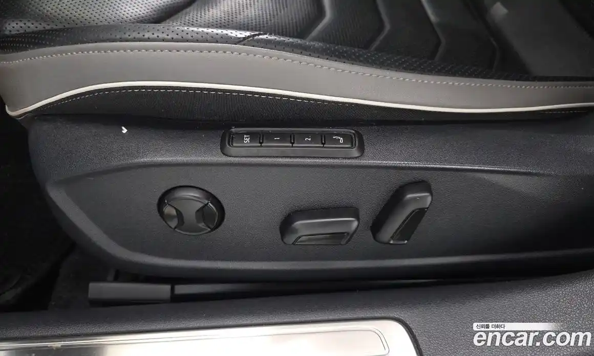 Volkswagen Arteon 2022 2.0 гидро в Москве № 2132421, фото 31