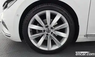 Volkswagen Arteon 2022 2.0 гидро в Москве № 2132421, миниатюра 5