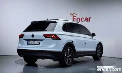 Volkswagen Tiguan, 2020