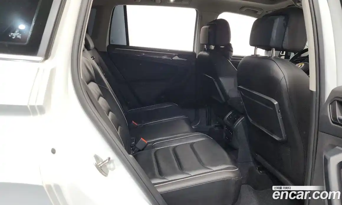 Volkswagen Tiguan 2020 2.0 гидро в Москве, фото 17