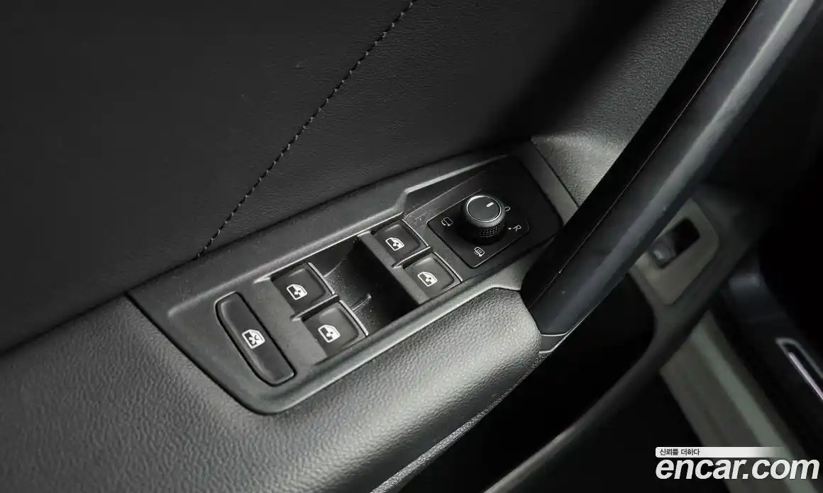 Volkswagen Tiguan 2022 2.0 гидро в Москве № 2132458, фото 20