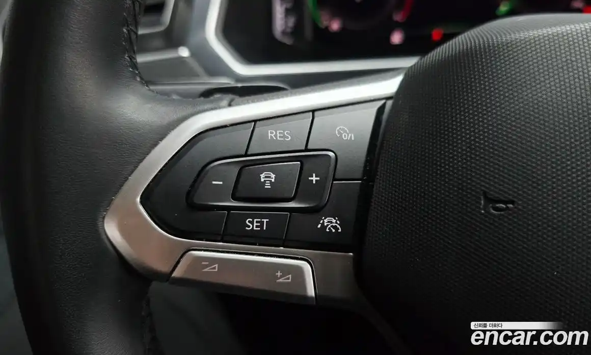 Volkswagen Tiguan 2022 2.0 гидро в Москве № 2132458, фото 22