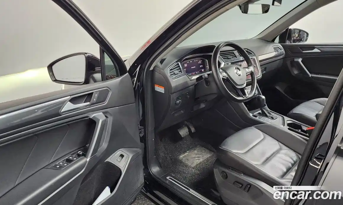 Volkswagen Tiguan 2020 2.0 гидро в Москве, фото 13