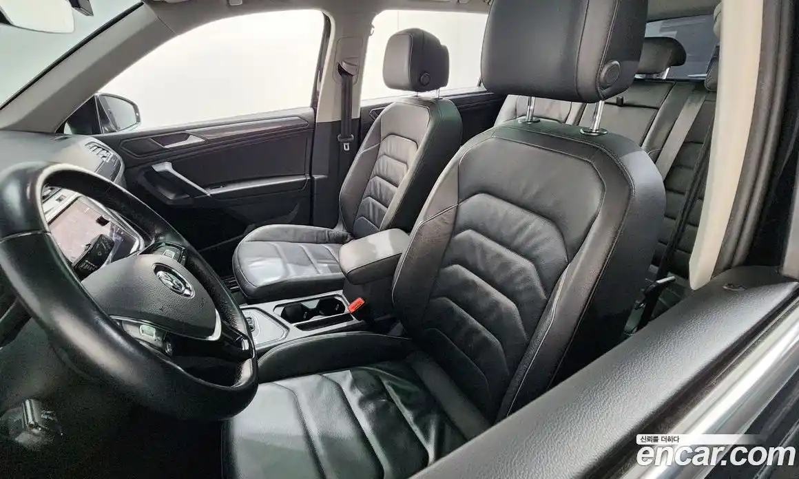 Volkswagen Tiguan 2020 2.0 гидро в Москве, фото 25