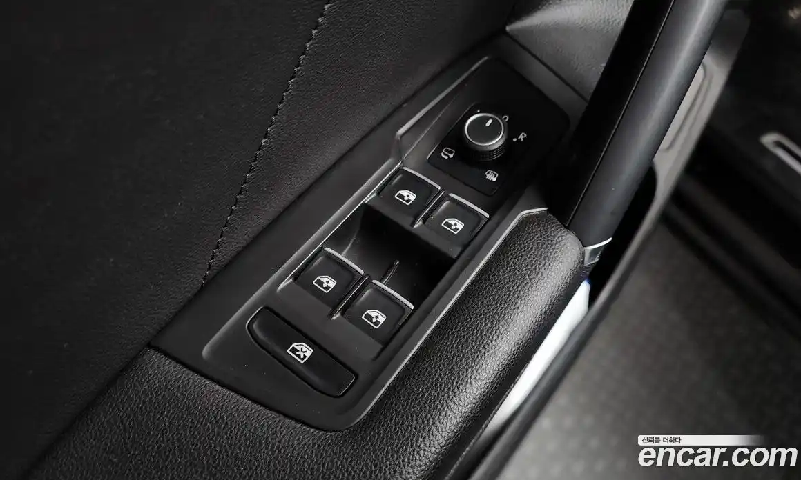 Volkswagen Tiguan 2020 2.0 гидро в Москве, фото 38