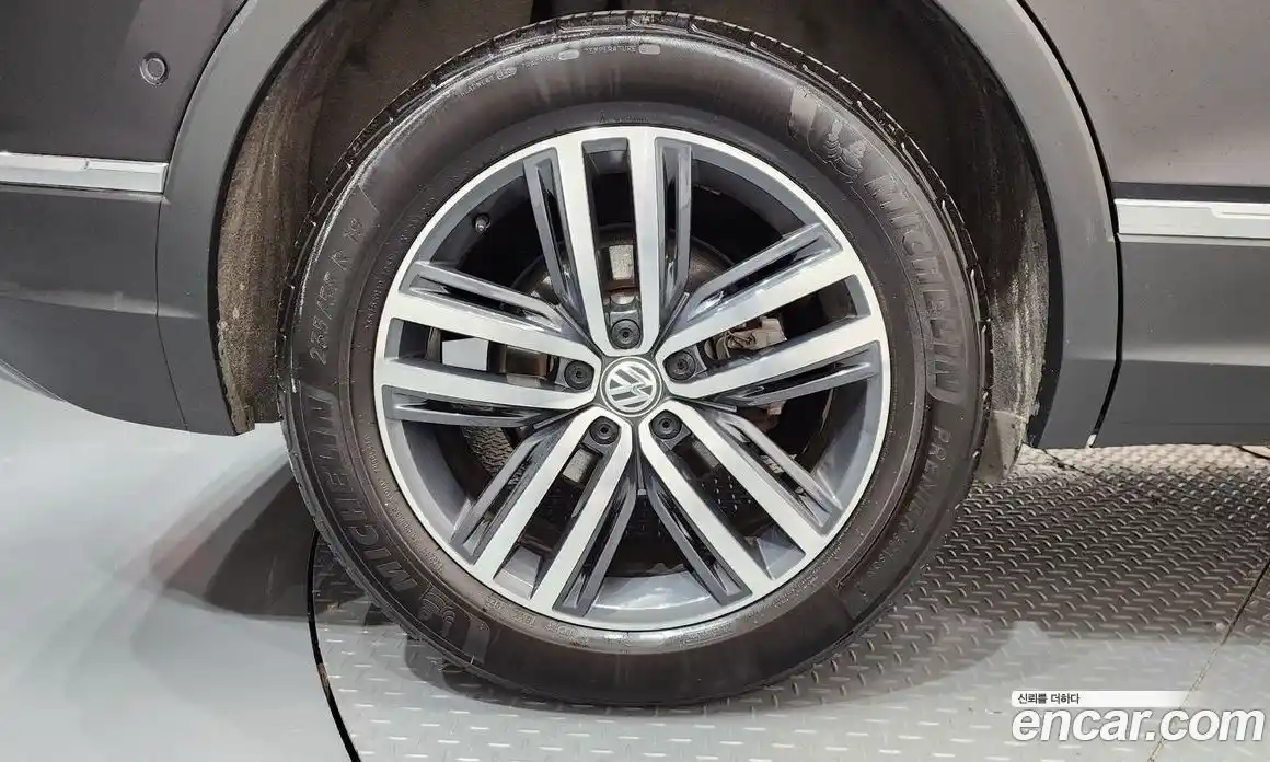 Volkswagen Tiguan 2020 2.0 гидро в Москве, фото 5