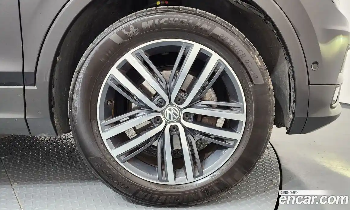 Volkswagen Tiguan 2020 2.0 гидро в Москве, фото 7