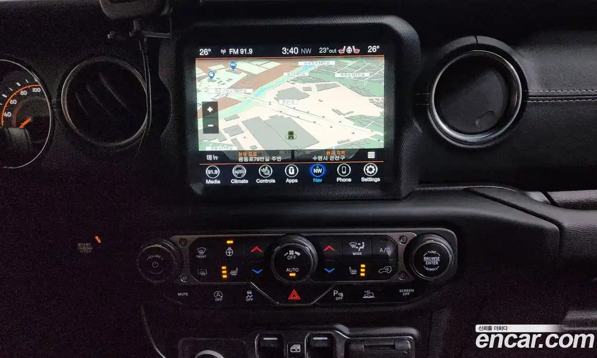 Jeep Wrangler 2021 2.0 гидро в Москве, фото 17