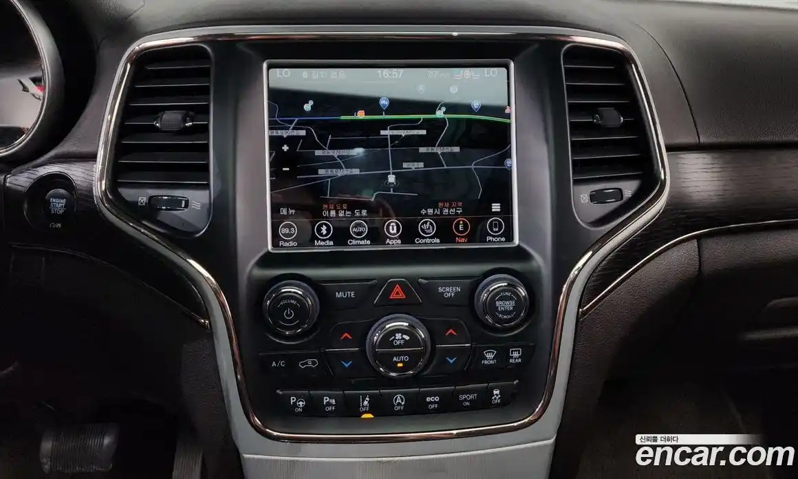 Jeep Cherokee 2018 3.0 гидро в Москве, фото 12