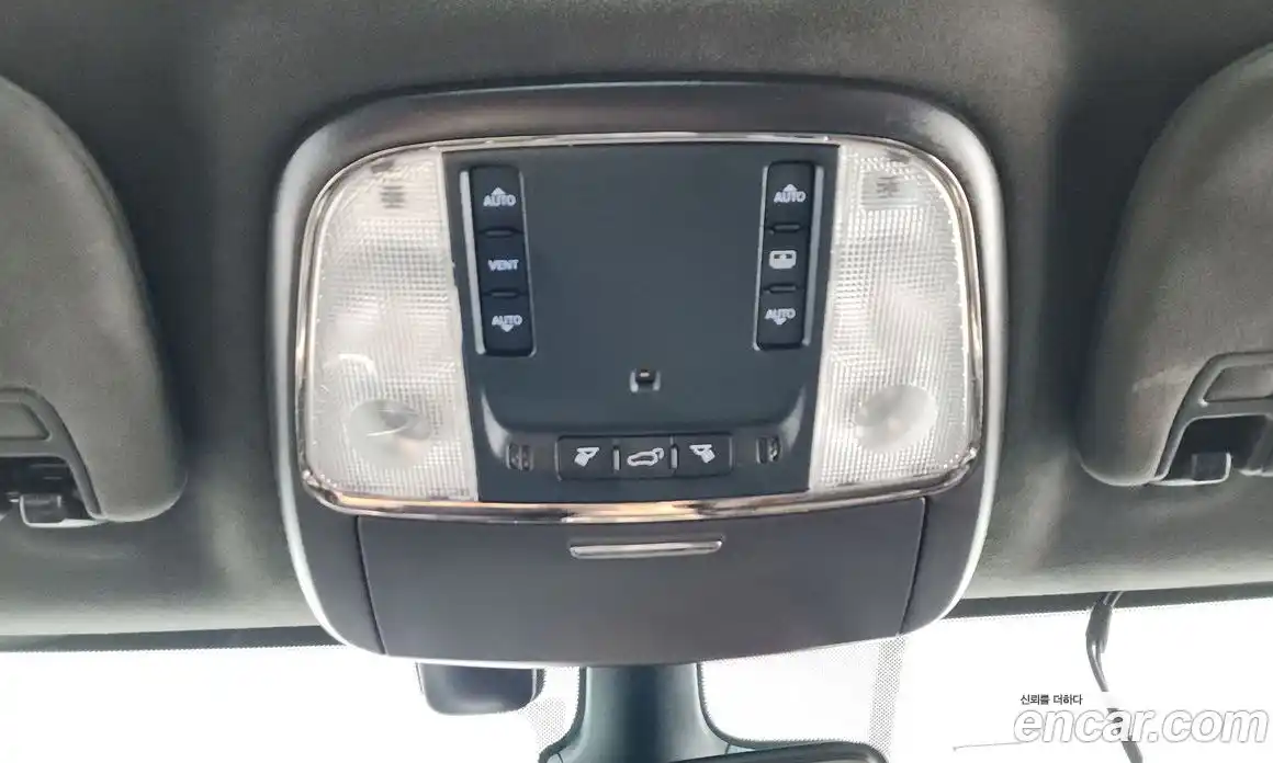 Jeep Cherokee 2018 3.0 гидро в Москве, фото 15