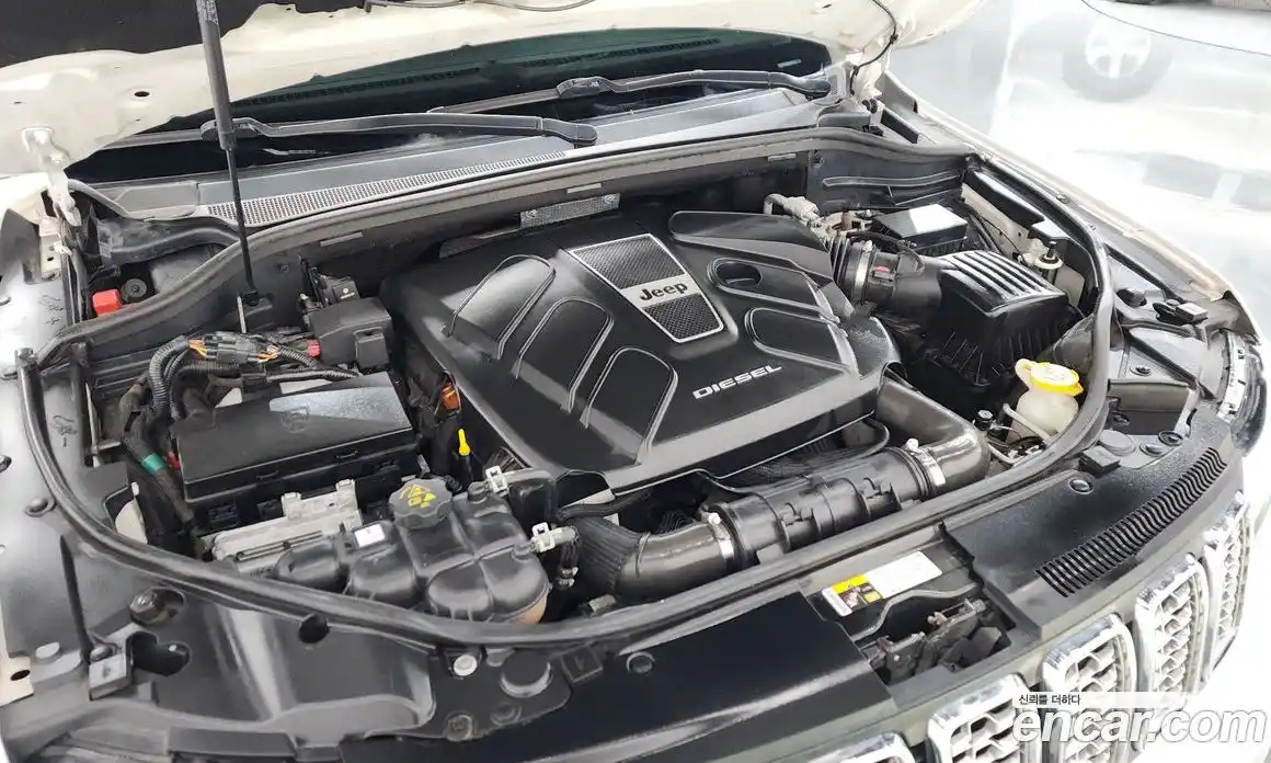Jeep Cherokee 2018 3.0 гидро в Москве, фото 6