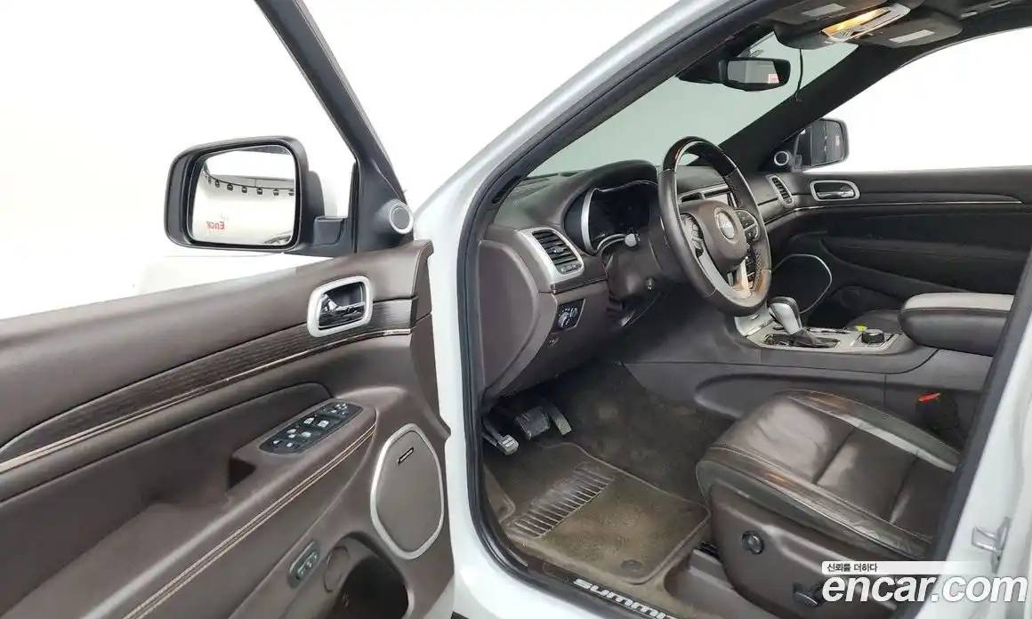 Jeep Cherokee 2018 3.0 гидро в Москве, фото 10