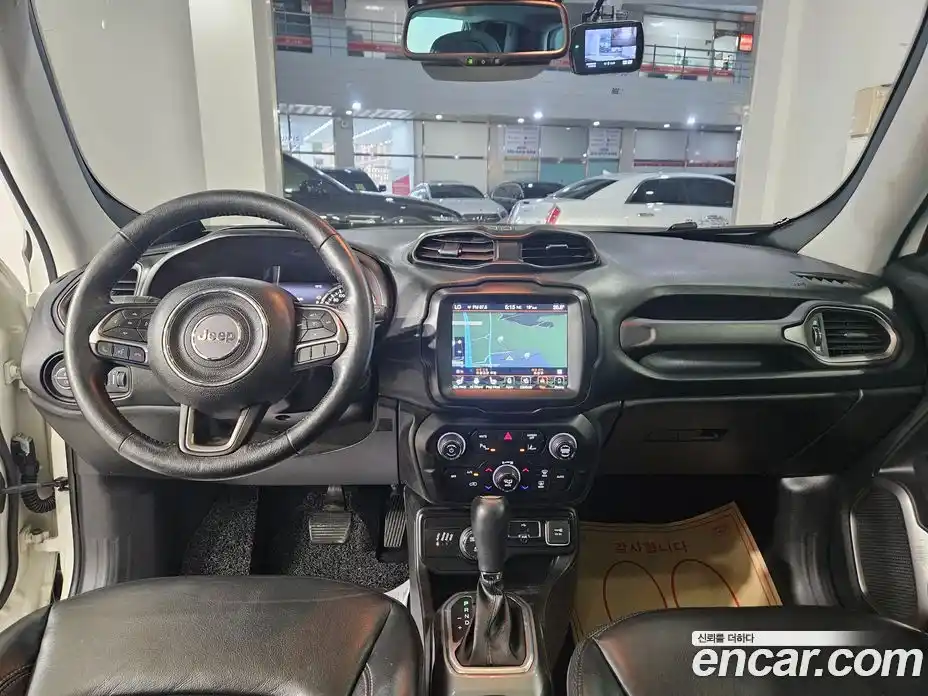 Jeep Renegade 2018 2.0 гидро в Москве, фото 14