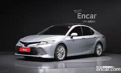 Toyota Camry, 2018