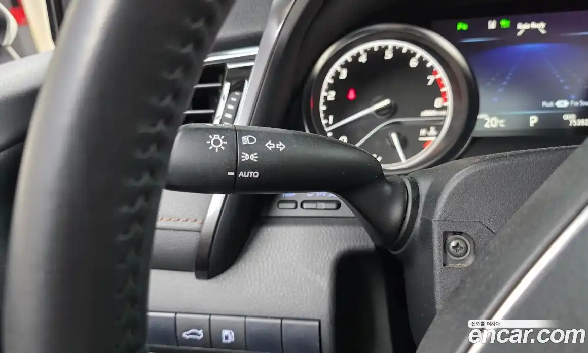 Toyota Camry 2018 2.5 гидро, фото 27
