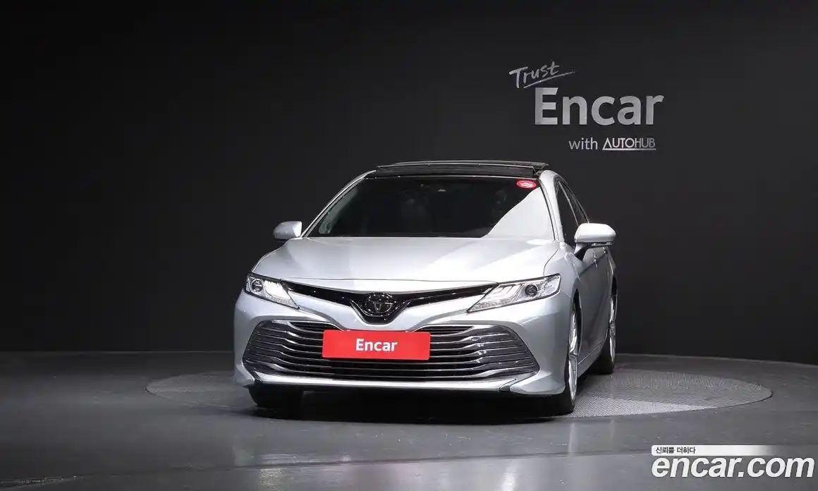 Toyota Camry 2018 2.5 гидро, фото 3