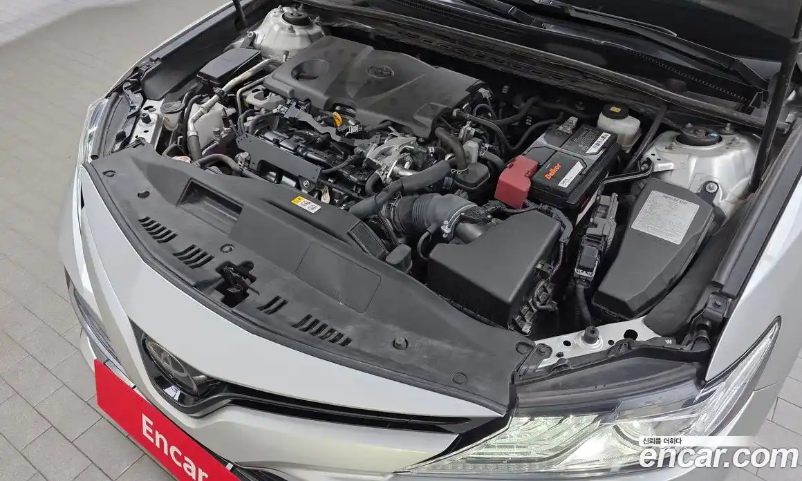 Toyota Camry 2018 2.5 гидро, фото 6