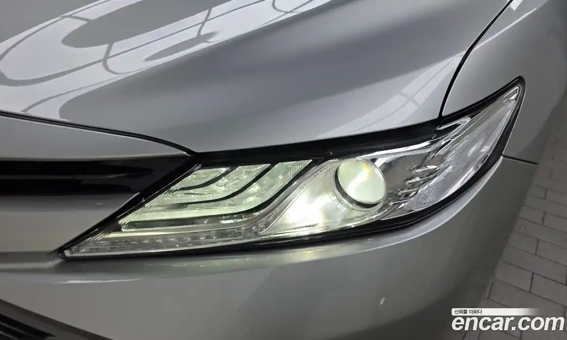 Toyota Camry 2018 2.5 гидро, фото 8