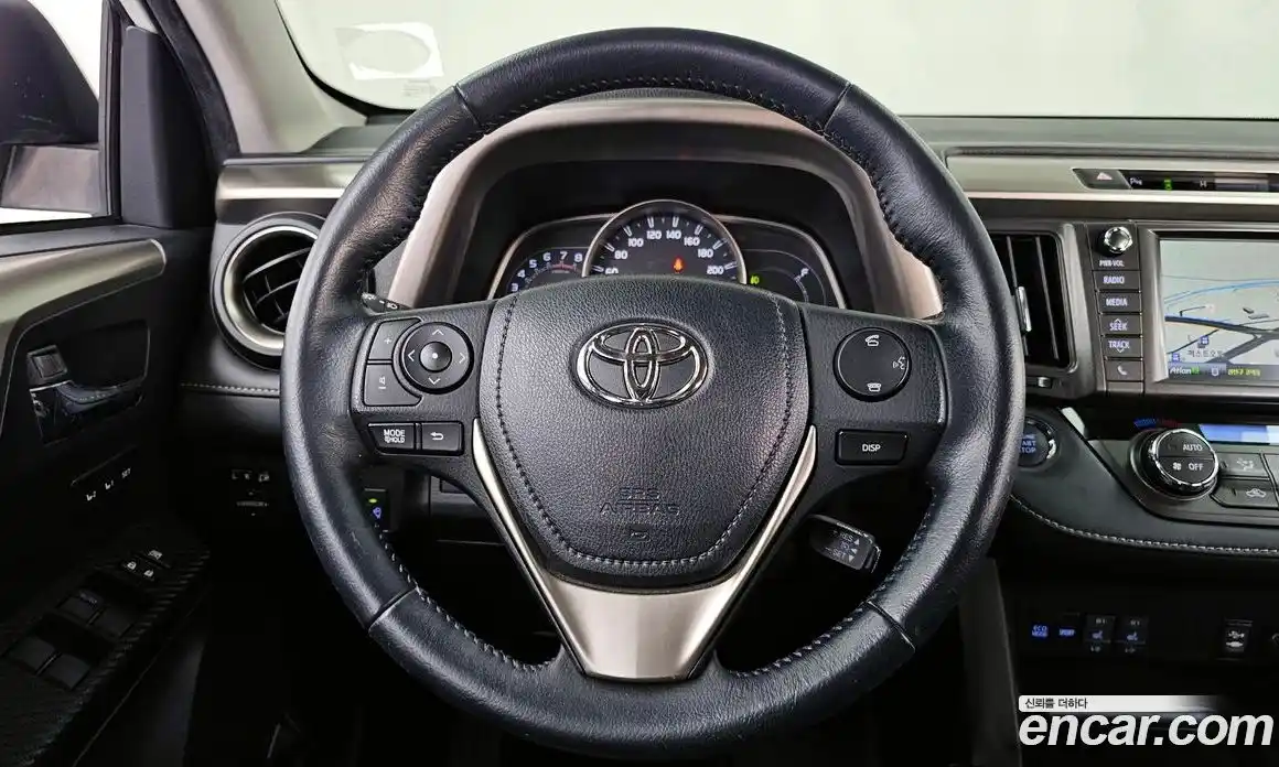 Toyota RAV4 2014 2.5 гидро в Москве № 2132972, фото 13