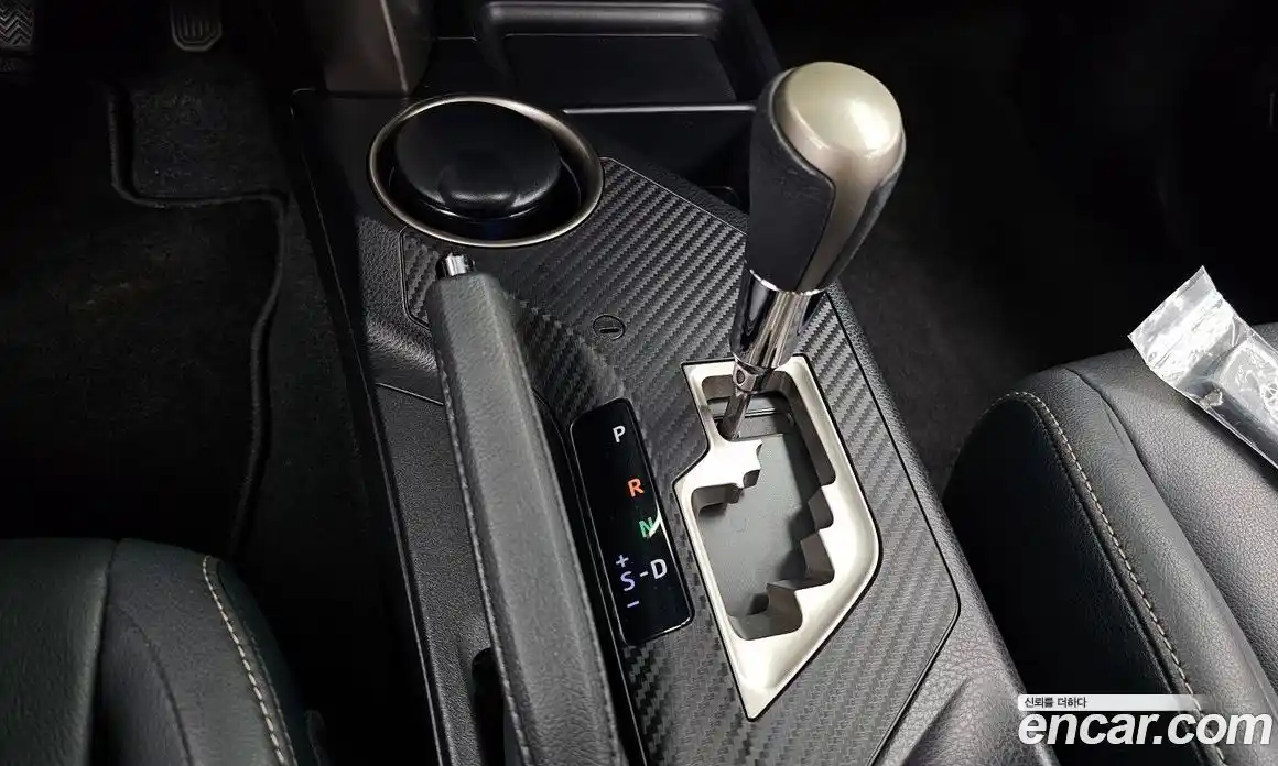 Toyota RAV4 2014 2.5 гидро в Москве № 2132972, фото 9