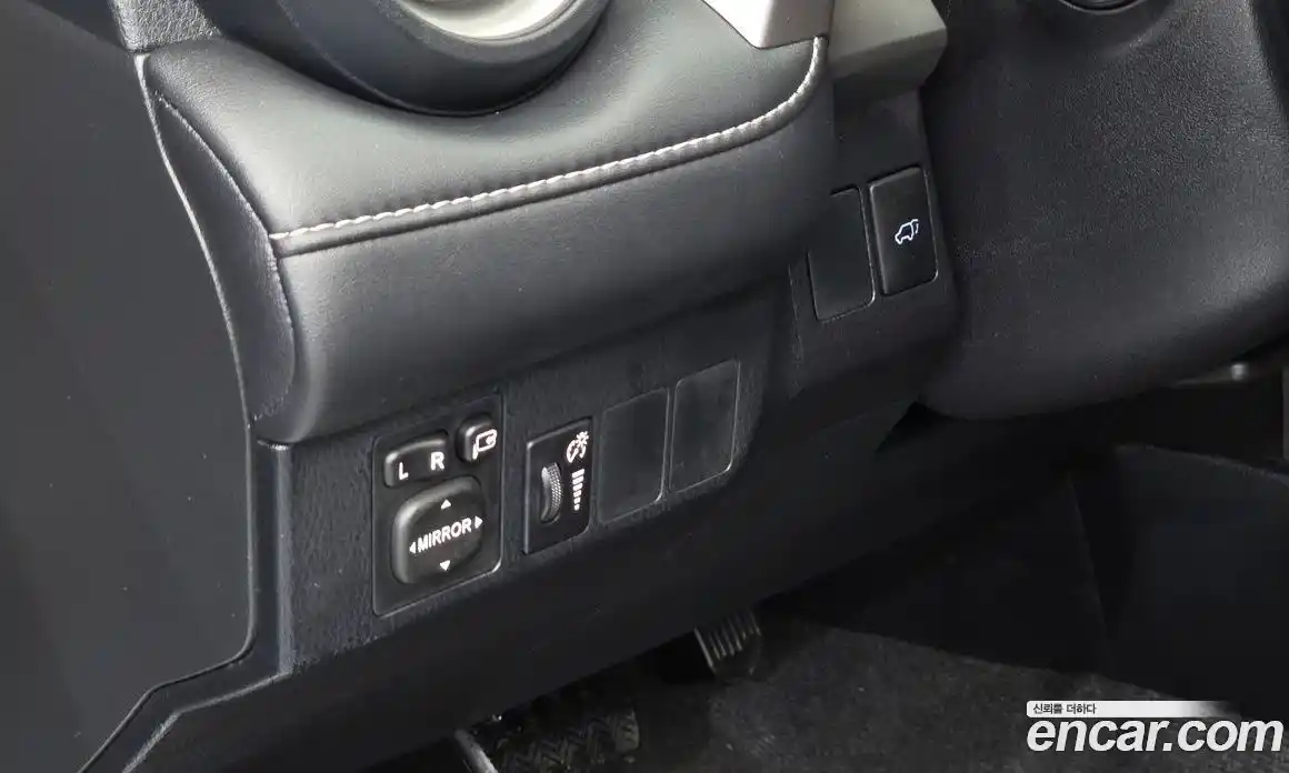 Toyota RAV4 2016 2.5 гидро, фото 15