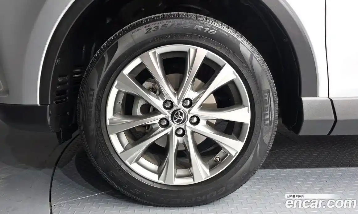 Toyota RAV4 2016 2.5 гидро, фото 5