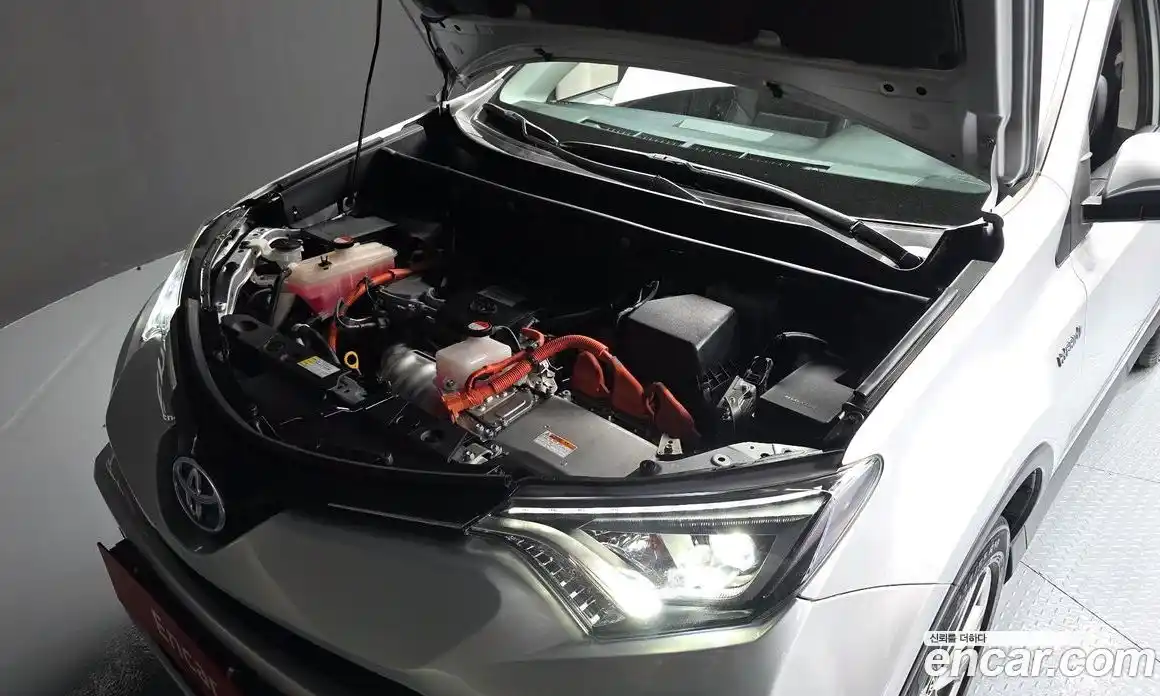 Toyota RAV4 2016 2.5 гидро, фото 6