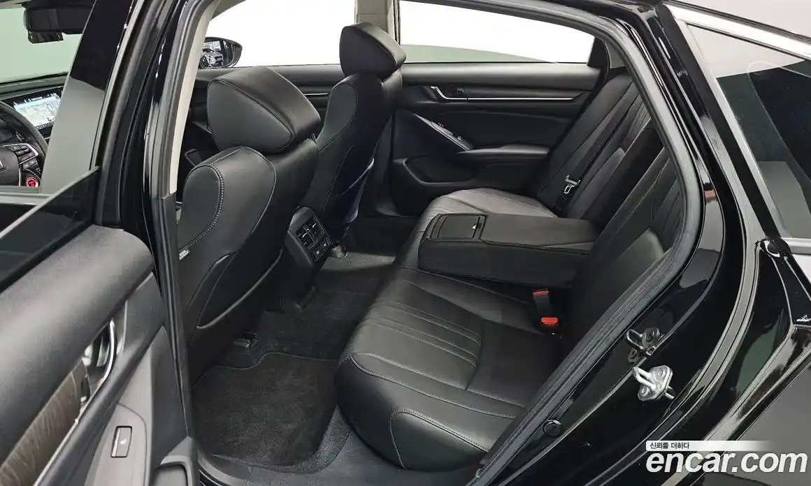 Honda Accord 2021 2.0 гидро в Москве, фото 16