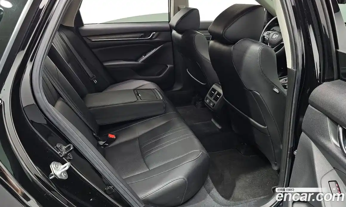 Honda Accord 2021 2.0 гидро в Москве, фото 18