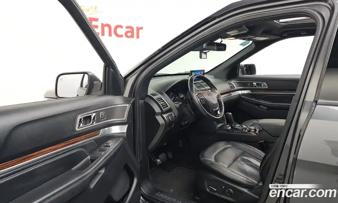 Ford Explorer 2017 2.3 гидро в Москве № 2133415, фото 13