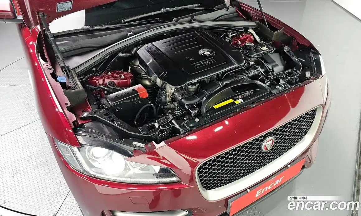 Jaguar F-Pace 2017 2.0 гидро, фото 6