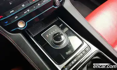 Jaguar F-Pace 2017 2.0 гидро, миниатюра 9