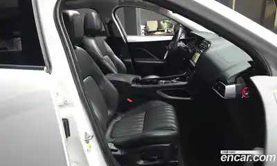 Jaguar F-Pace 2018 2.0 гидро, миниатюра 11