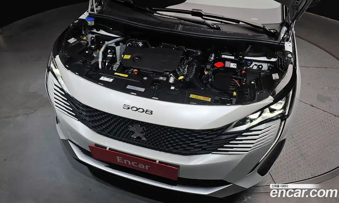 Peugeot 5008 2022 1.5 гидро в Москве, фото 6