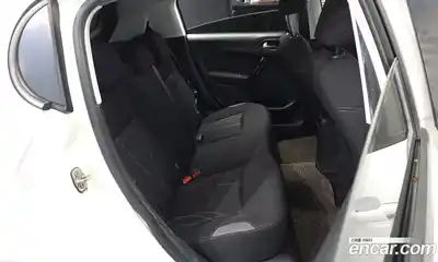 Peugeot 208 2015 1.4 гидро в Москве, миниатюра 12